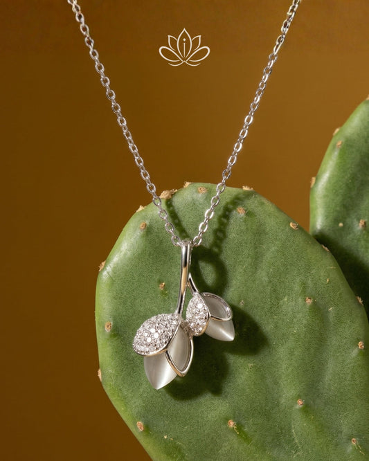 Aara Lotus Pendant